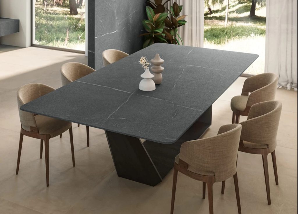 Spisebord matt keramikk